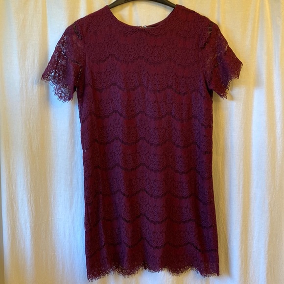 Lulu’s take me to brunch shift dress in burgundy size medium - Picture 1 of 6